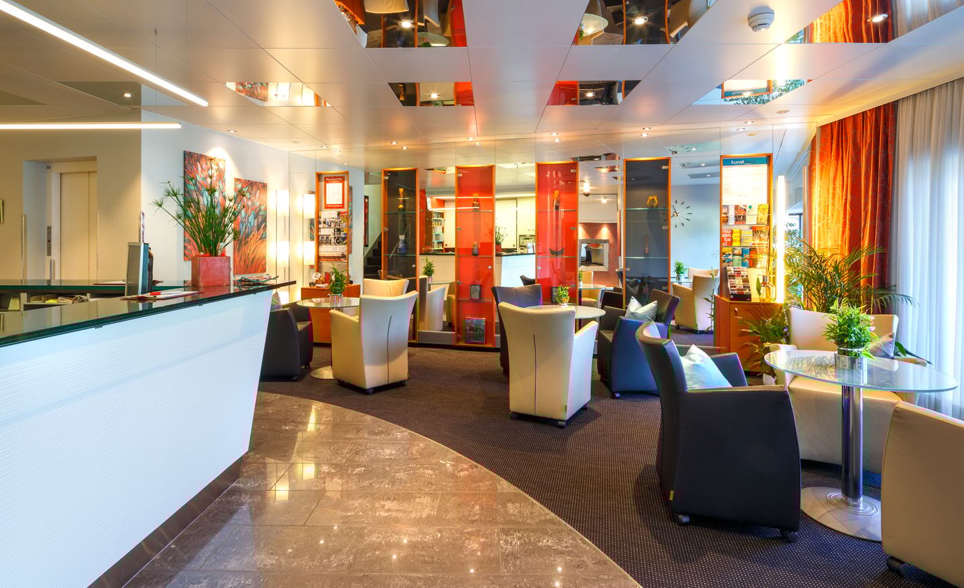 Metropol Hotel-Switzerland-BASEL-Lobby-2
