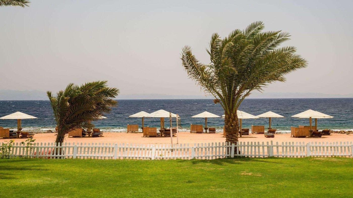 Tropitel-Dahab-Oasis-Beach-51