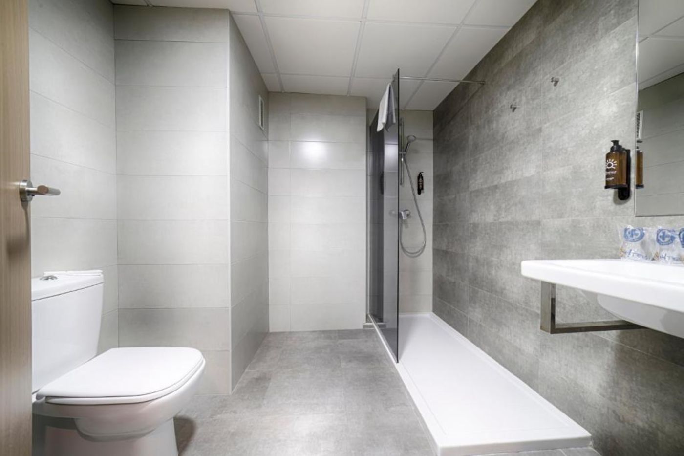 Villa-Dorada-Room-21