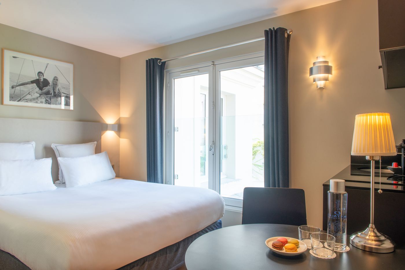 Helzear-Suites---Hotel-Etoile-Room-20