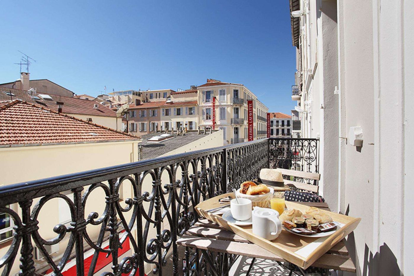 La-Villa-Tosca-Room-4