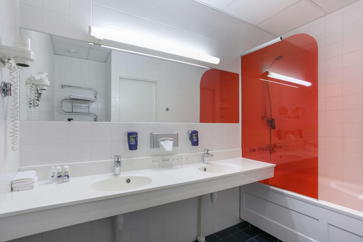 Park-Inn-by-Radisson-Central-Tallinn-Room-27