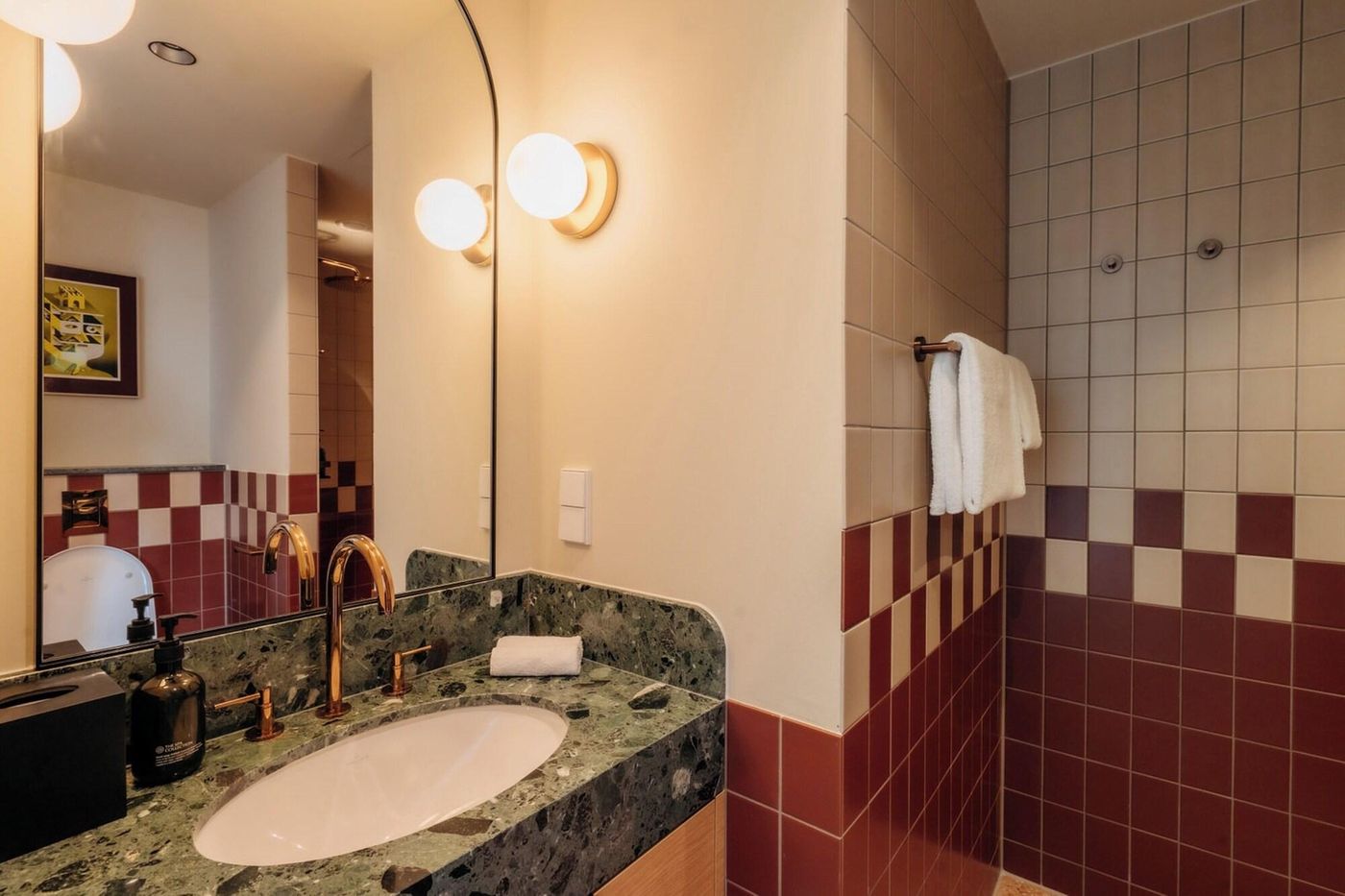 De Plesman-Netherlands-The Hague-Room-7