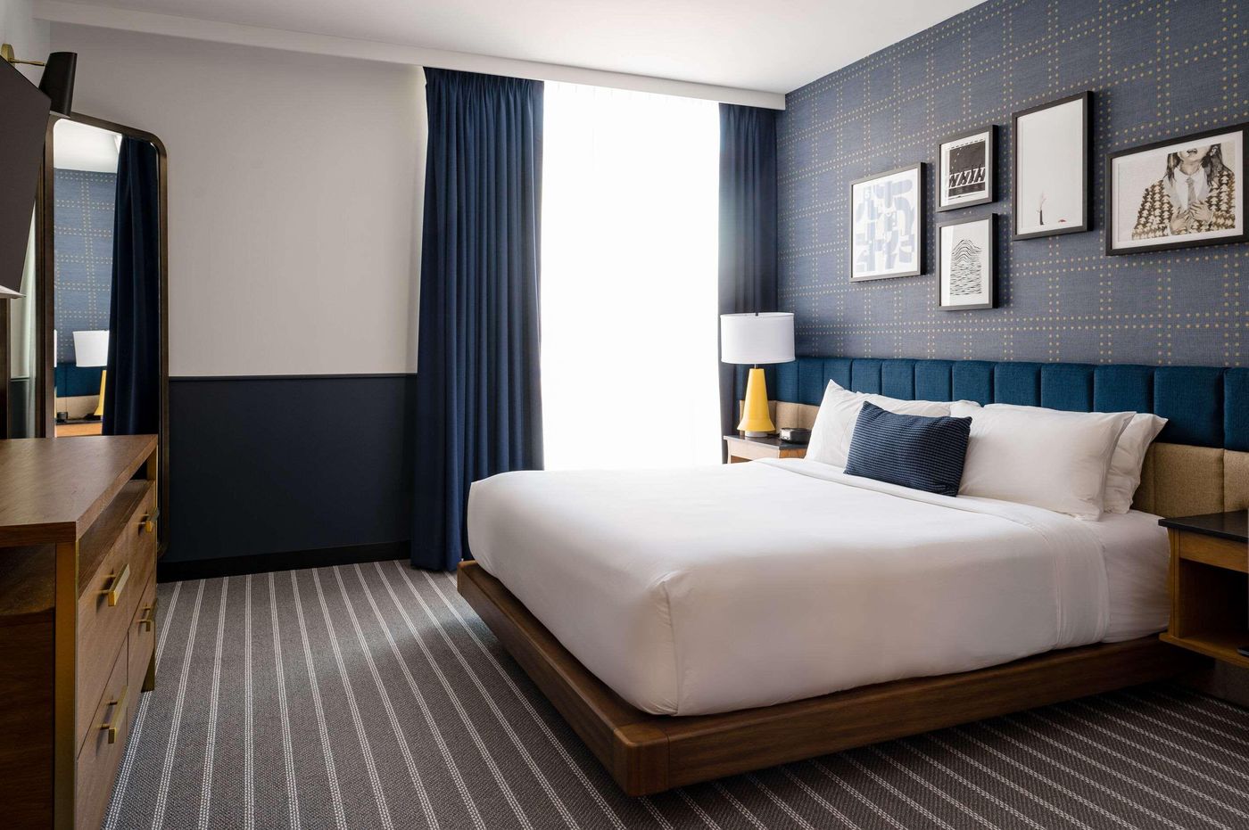 Cambria-Hotel-Boston-Somerville-Room-24