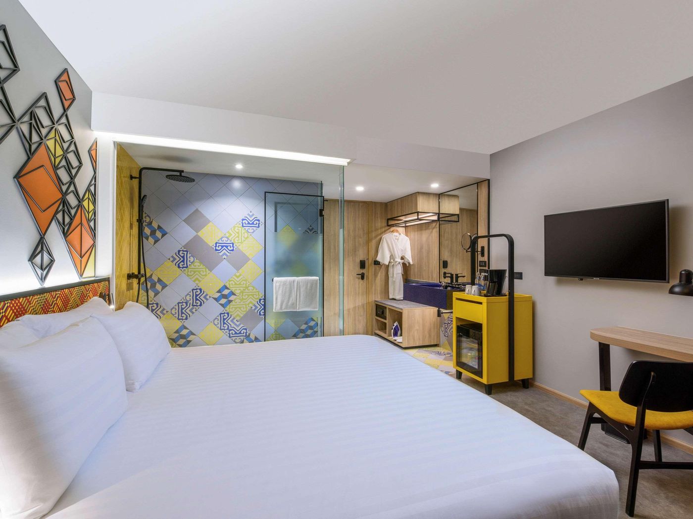 ibis-Styles-Bangkok-Silom-Room-29