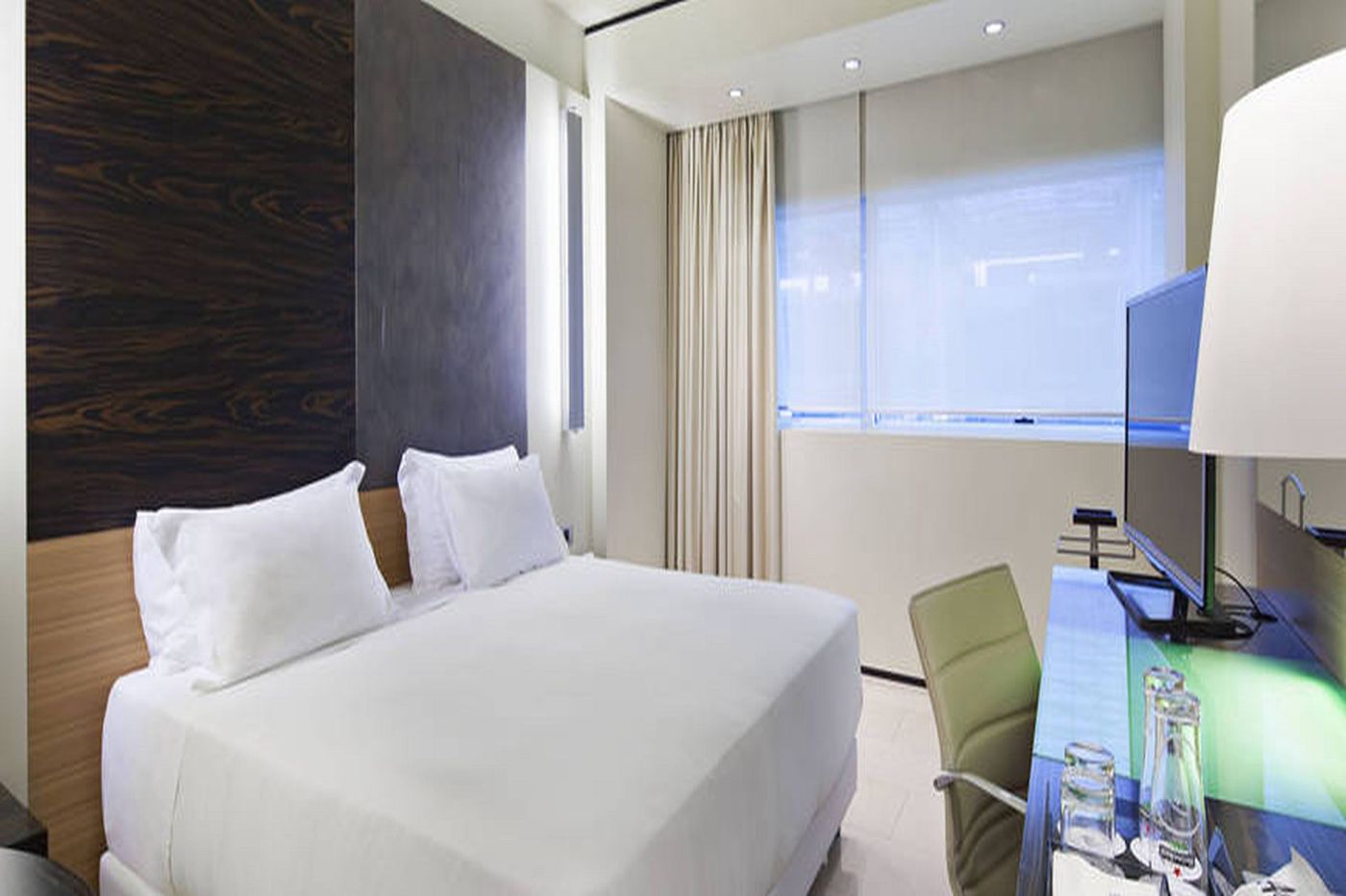 NH-Venezia-Laguna-Palace-Room-38