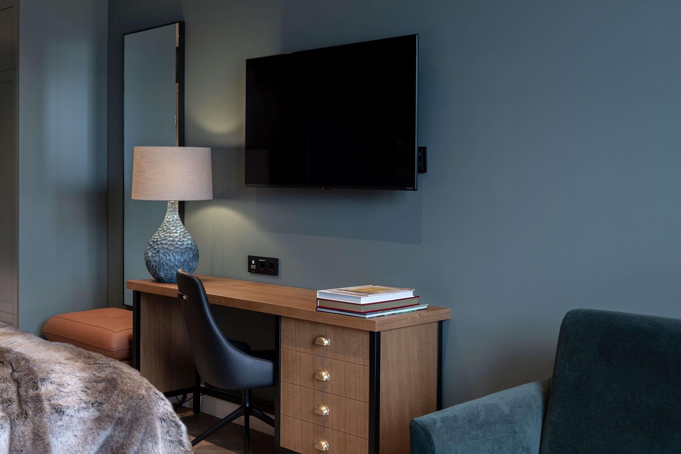 Scandic Grand Central Helsinki-Finland-Helsinki-Room-9