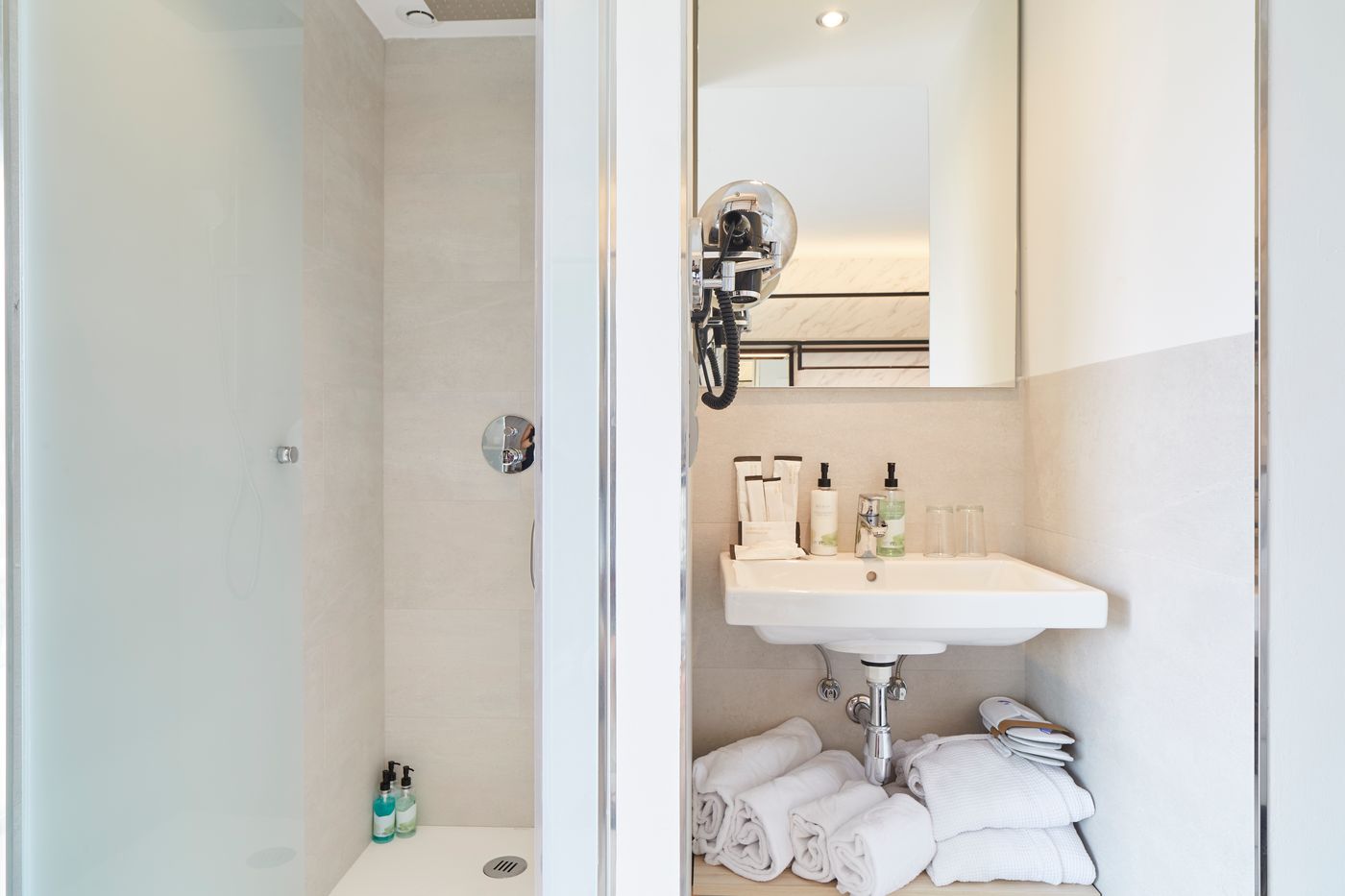 Invisa-Hotel-Es-Pla---Adults-Only-Room-27