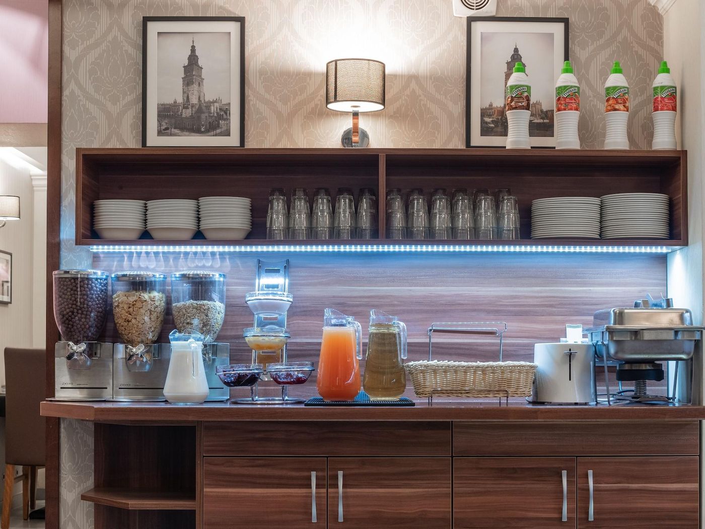 Aparthotel-Miodowa-Restaurant-15