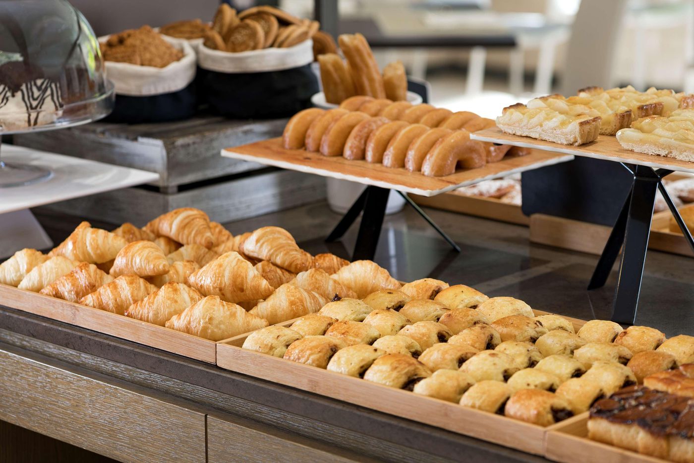 NH-Paseo-de-la-Habana-Restaurant-53