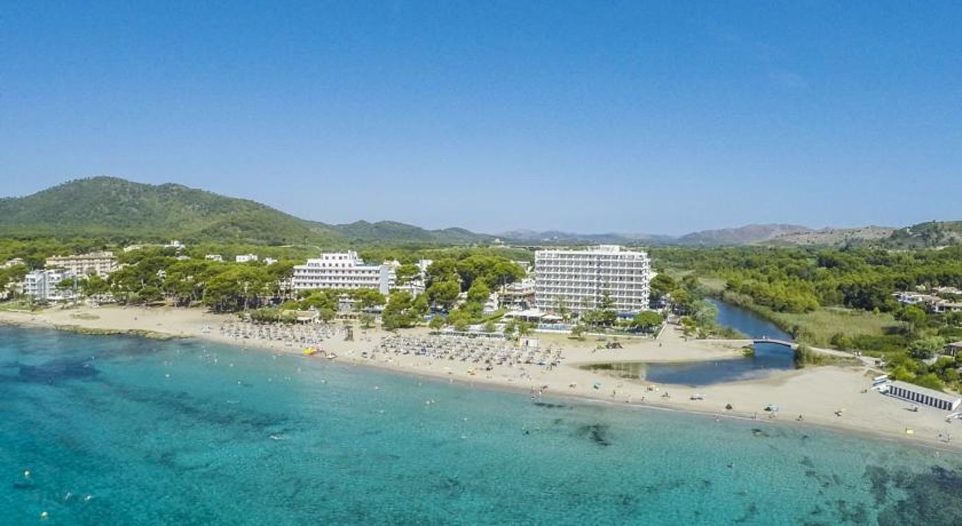 Universal Castell Royal