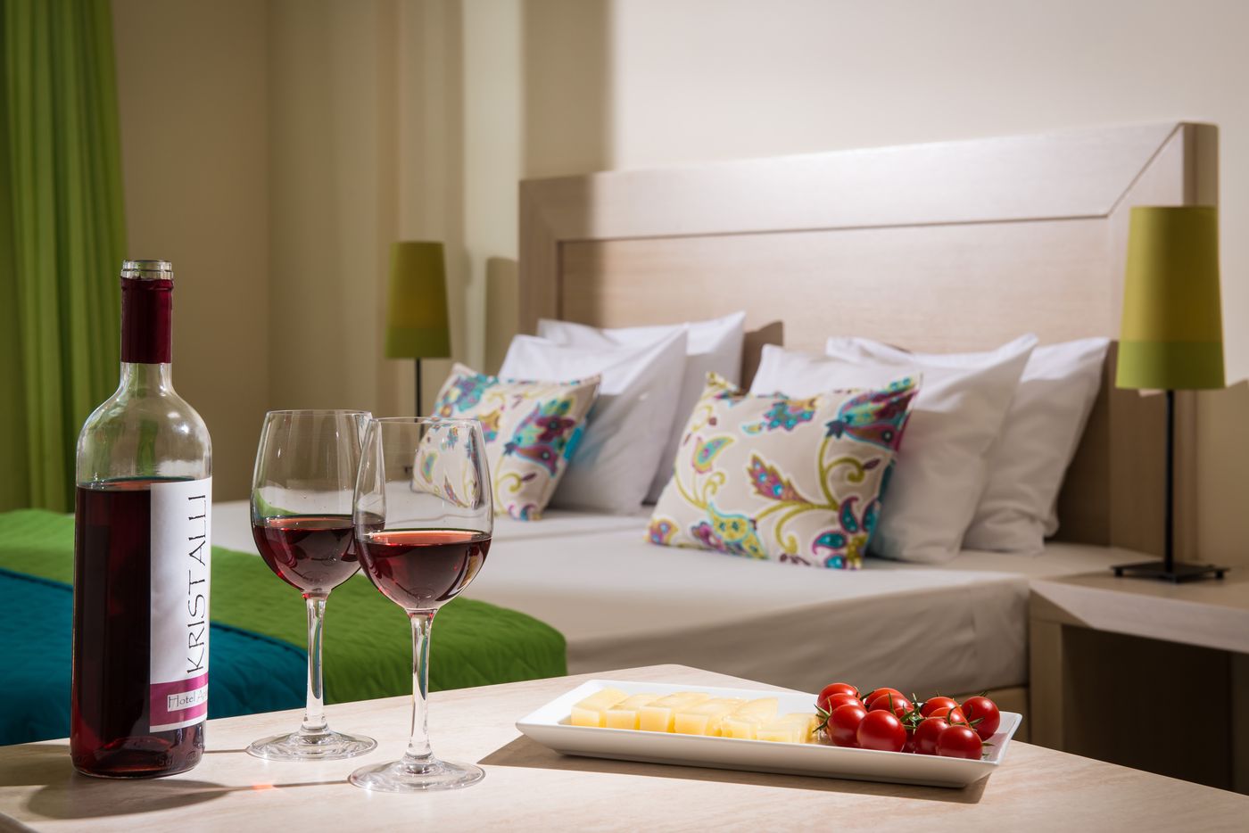 Kristalli Apartments