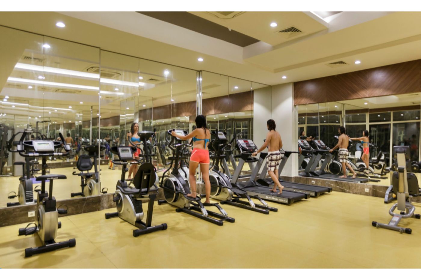 Well-Palace-Side-Sports-and-Entertainment-68