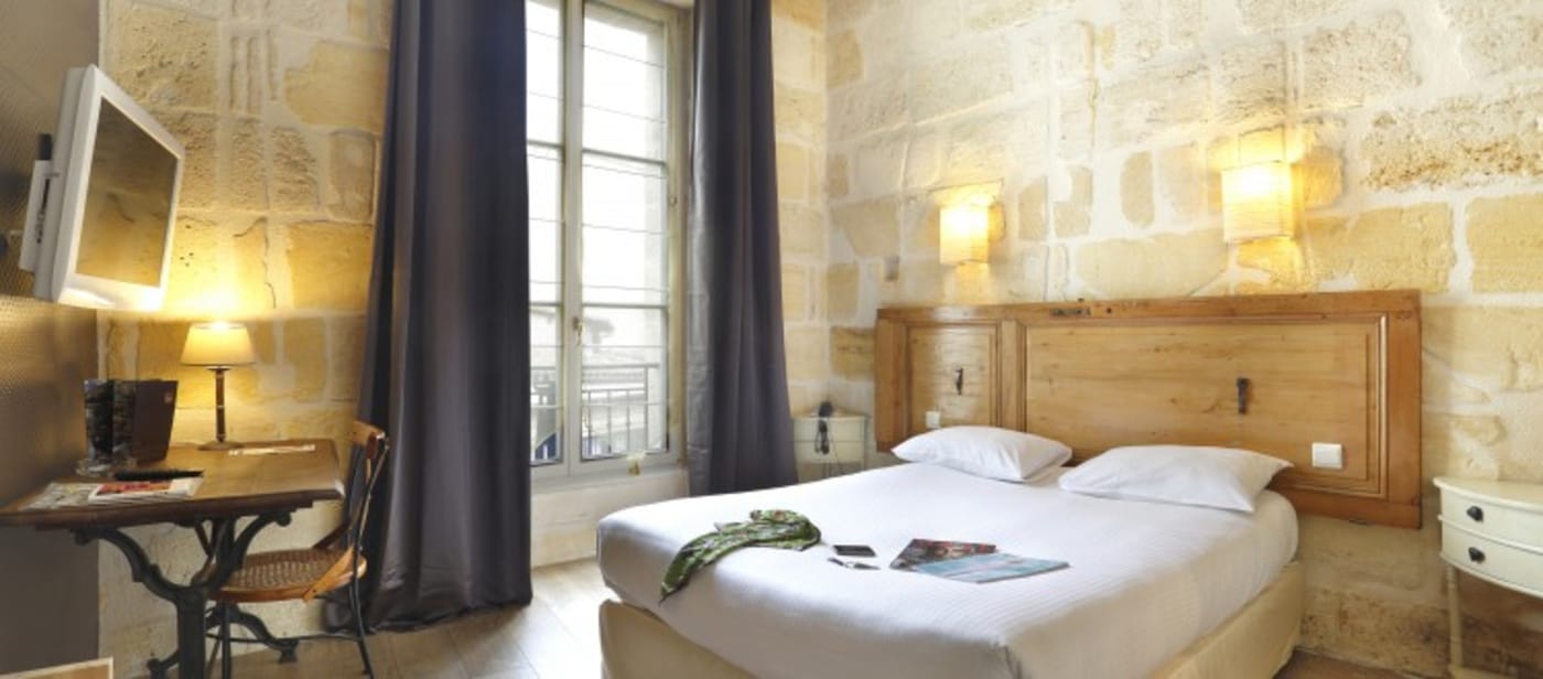 La Tour Intendance Bordeaux - France - BORDEAUX - Room - 7