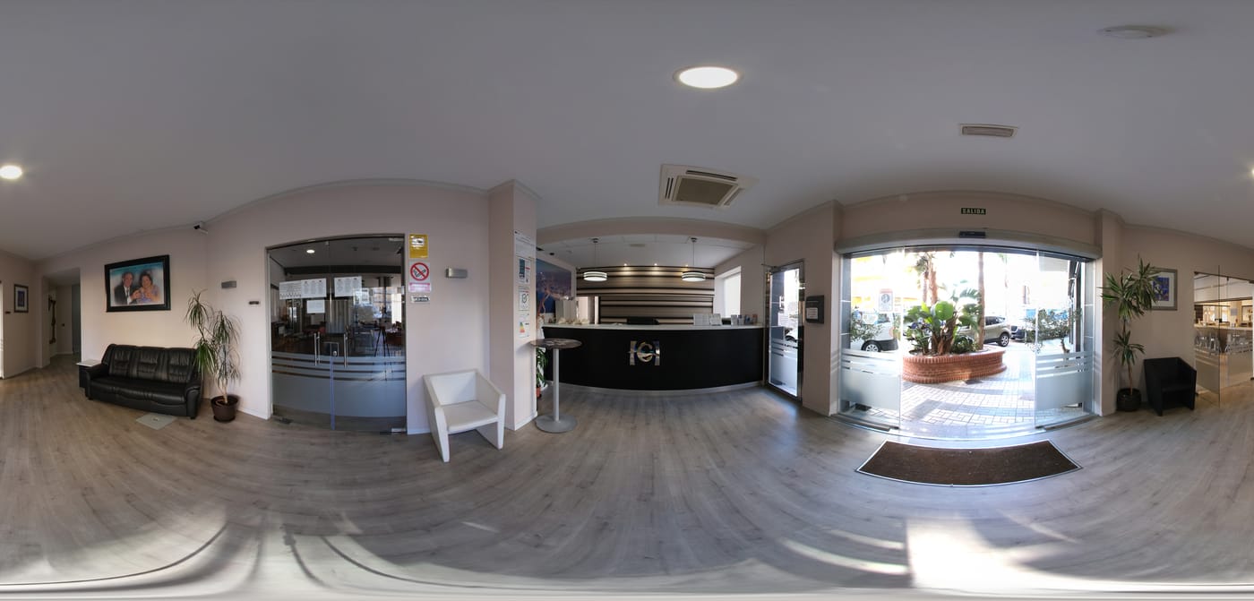 Costamar-Lobby-31