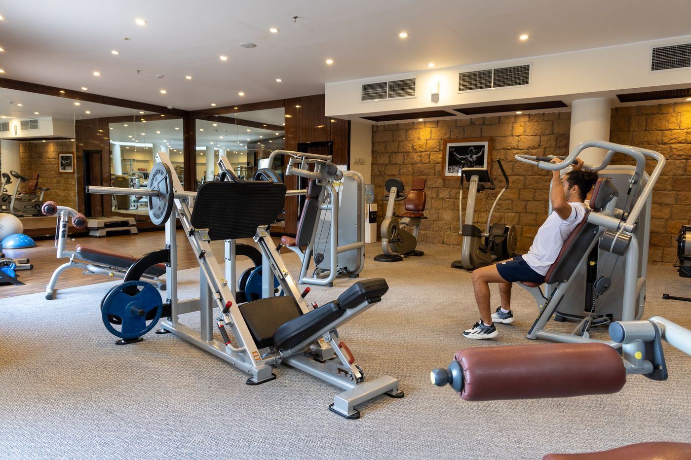 Fort-Arabesque-Sports-and-Entertainment-85