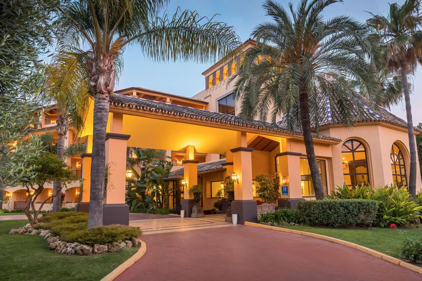 Hotel-Guadalmina-Spa---Golf-Resort-General-view-7