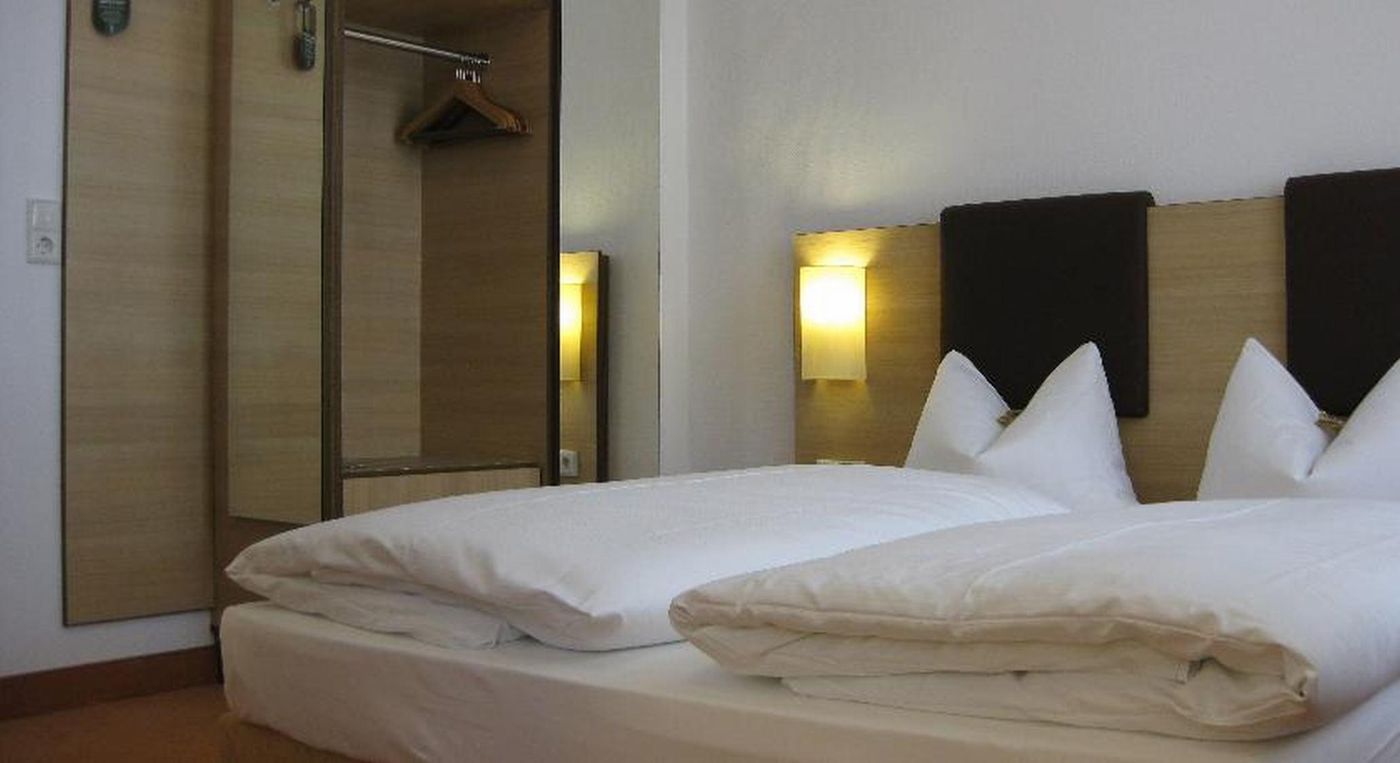 Flandrischer-Hof-Room-29