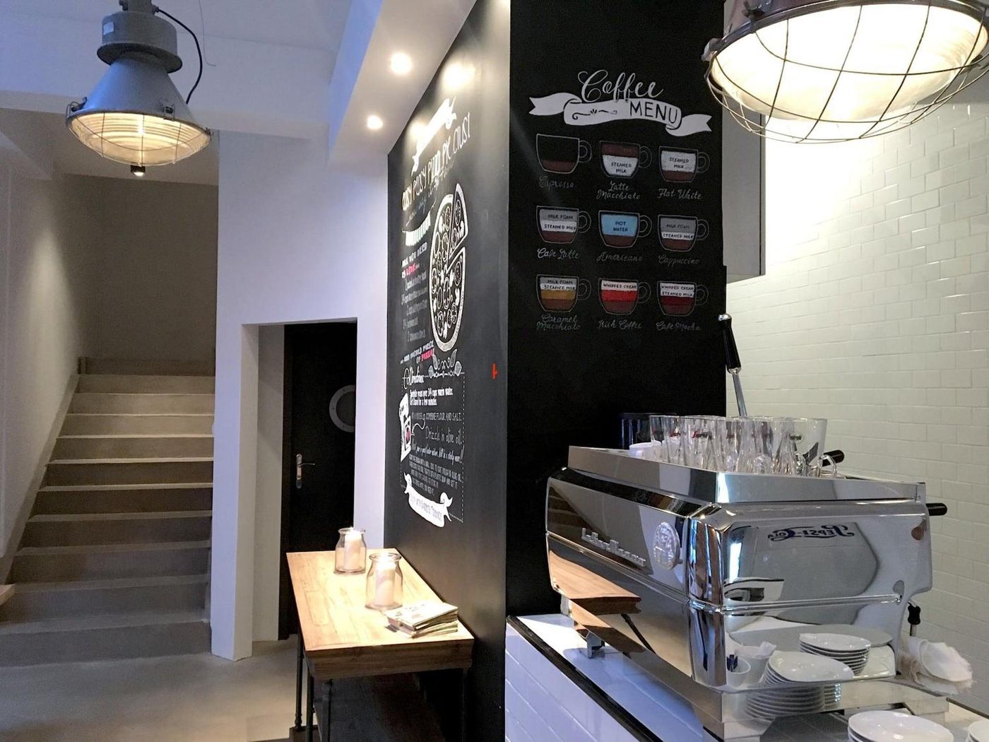 Aparthostel-Warszawa-Lobby-9