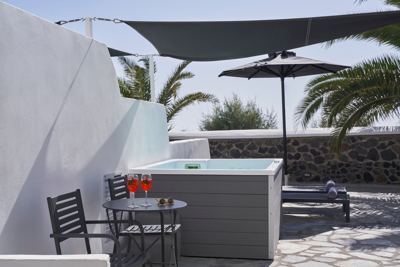 Mr-and-Mrs-White-Oia-Santorini-Room-7