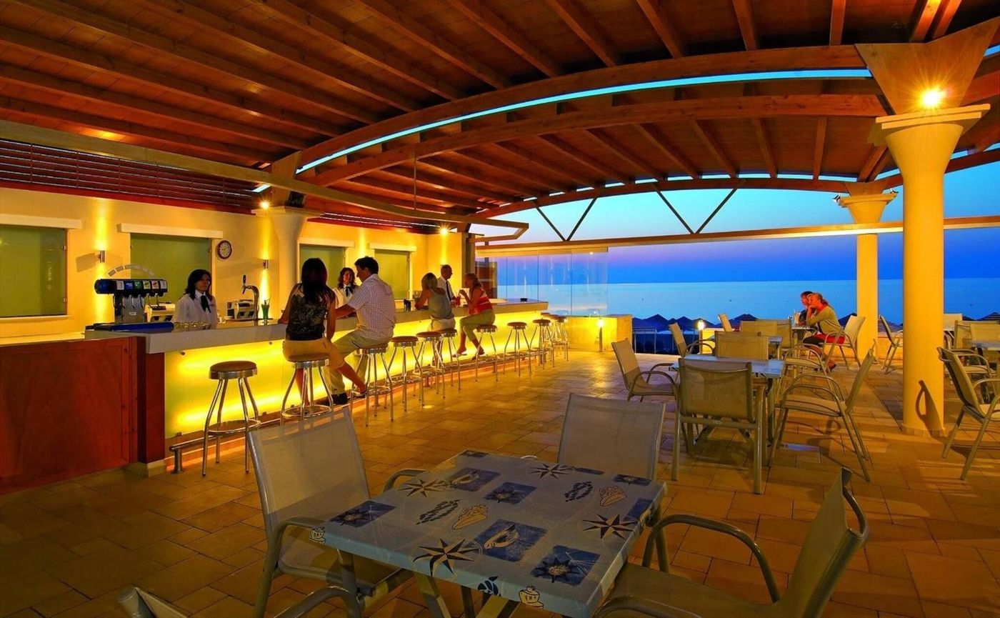 Eva-Bay-Restaurant-14