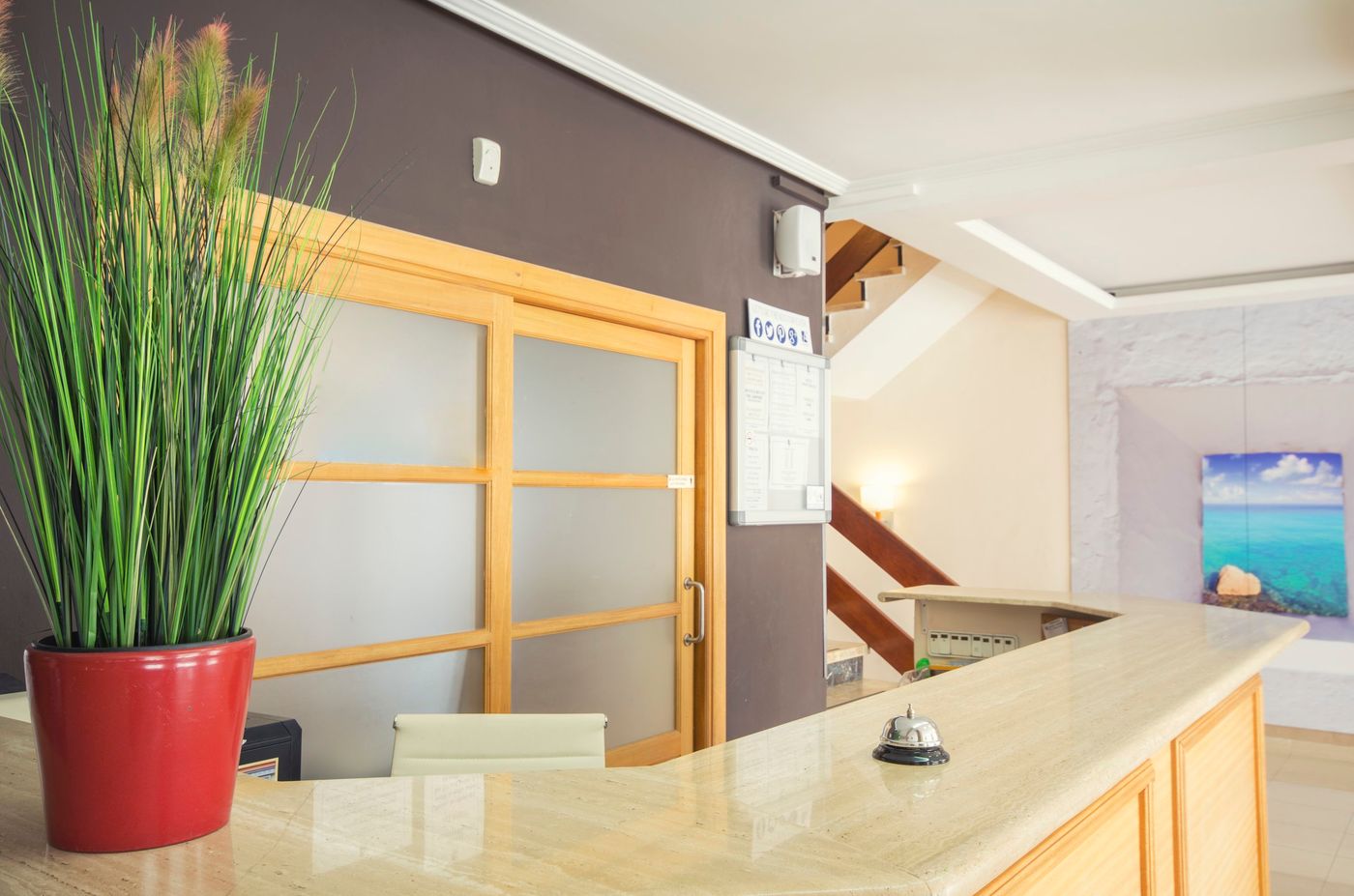 Azuline-Hotel-Mediterraneo-Lobby-27