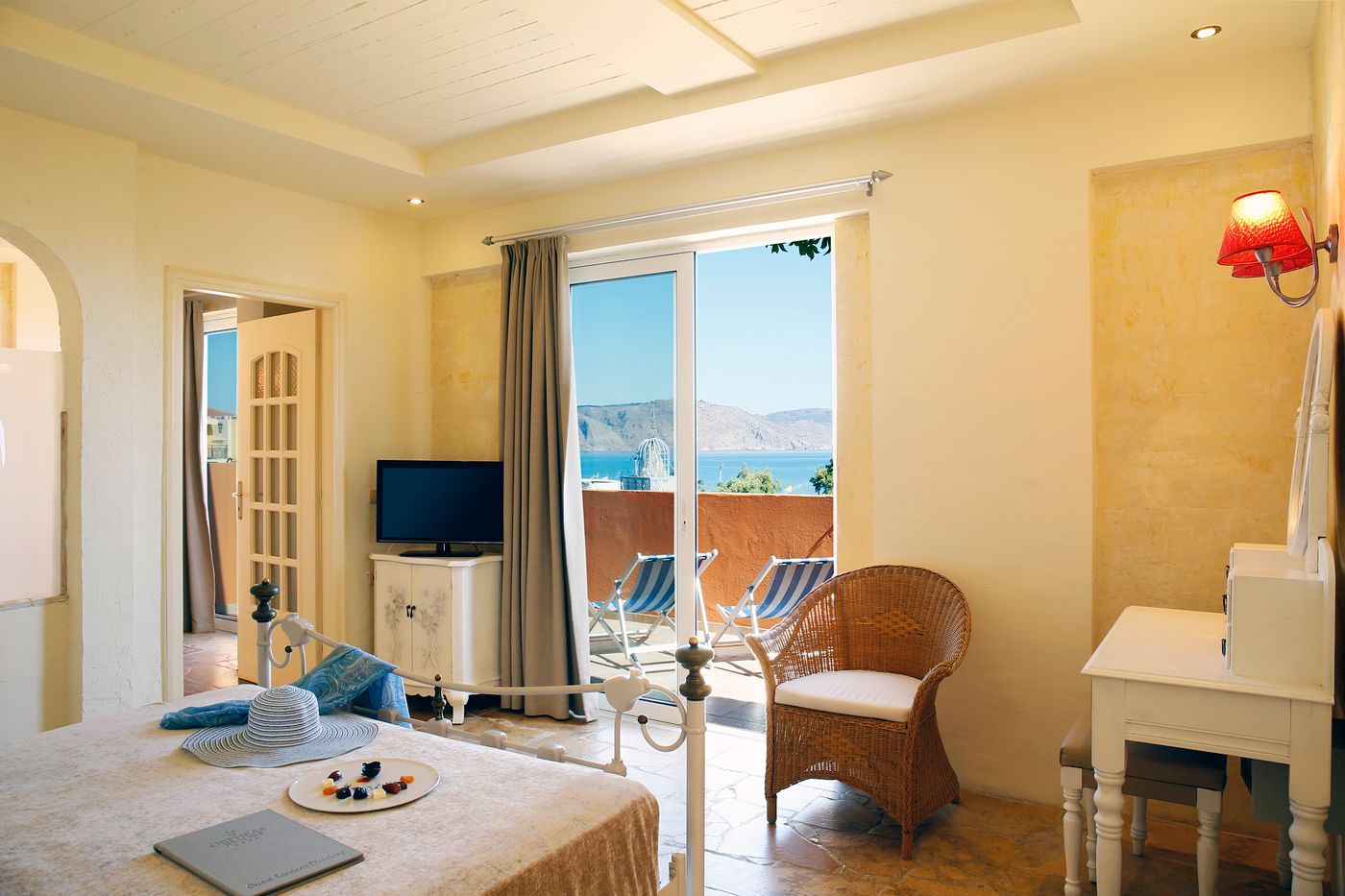 Orpheas-Resort-Hotel---Adult-Only-Room-27