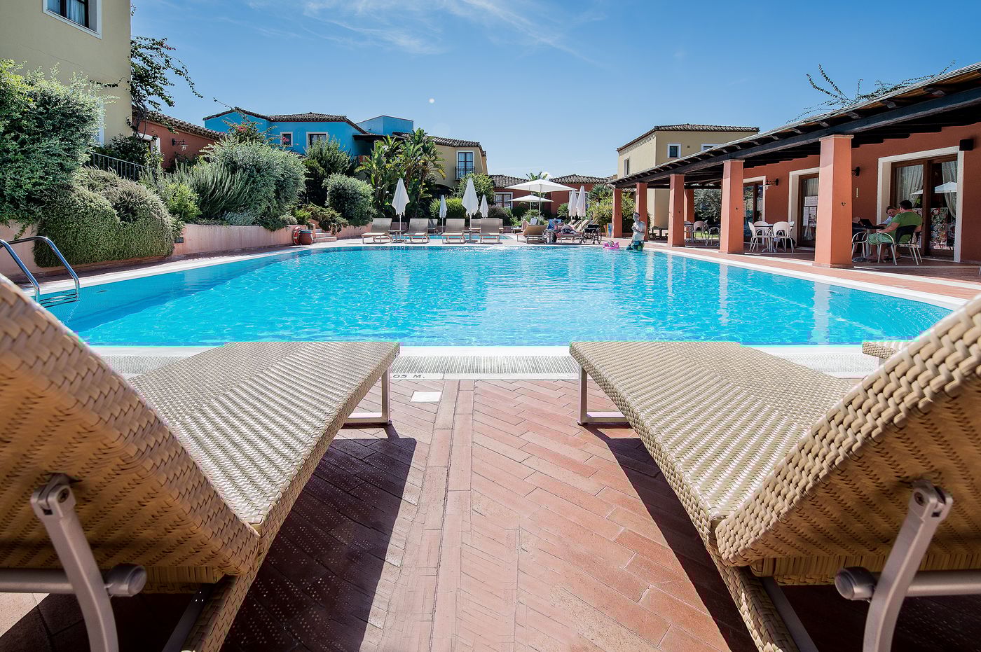 Borgo-Degli-Ulivi-Residence-Pool-6