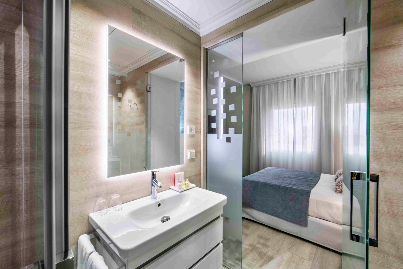 Salles-Malaga-Centro-Room-33