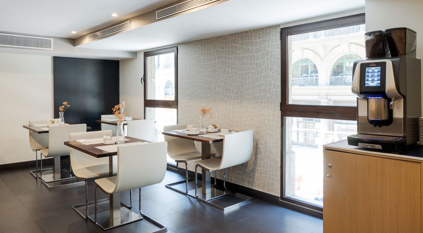 Ilunion Almirante-Spain-BARCELONA-General view-4