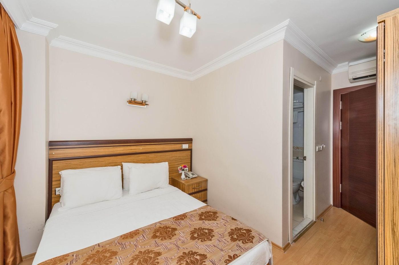 May-Hotel-Istanbul-Room-7