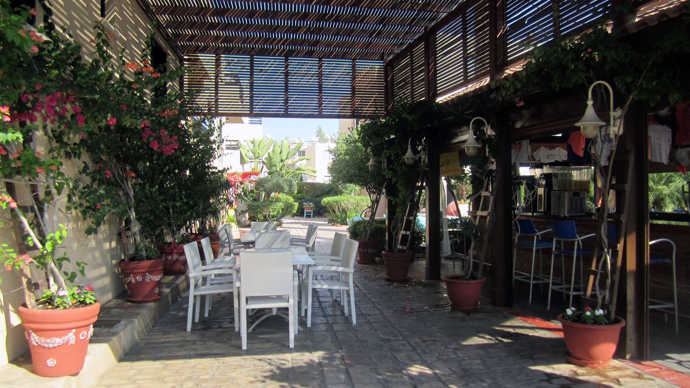 Senator-Hotel-Apartments-General-view-8