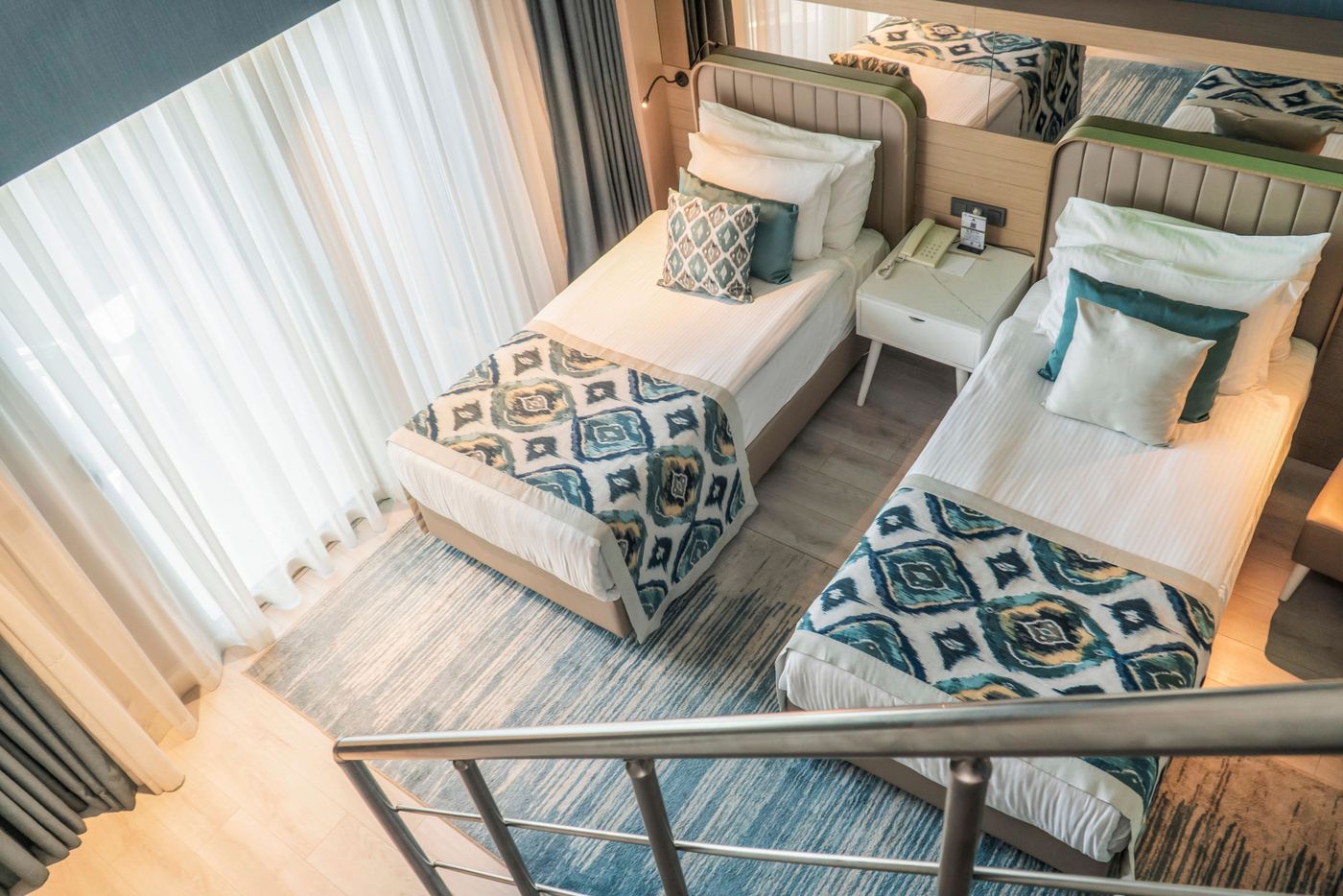 02/09/24 - Royal Wings Hotel