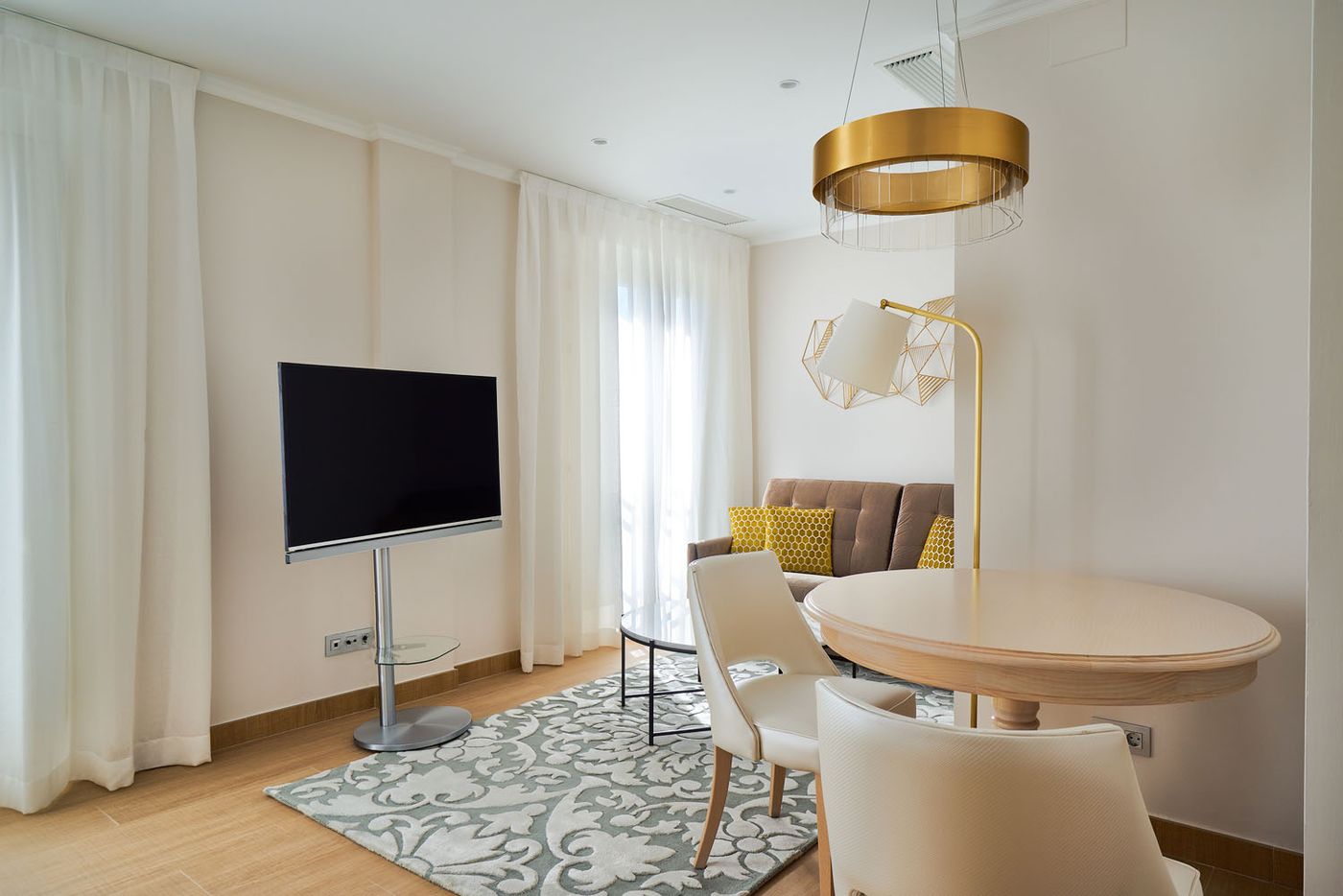 Tandem-Soho-Suites-Room-31