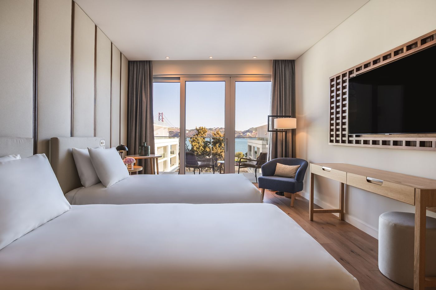 Hyatt-Regency-Lisbon-Room-20