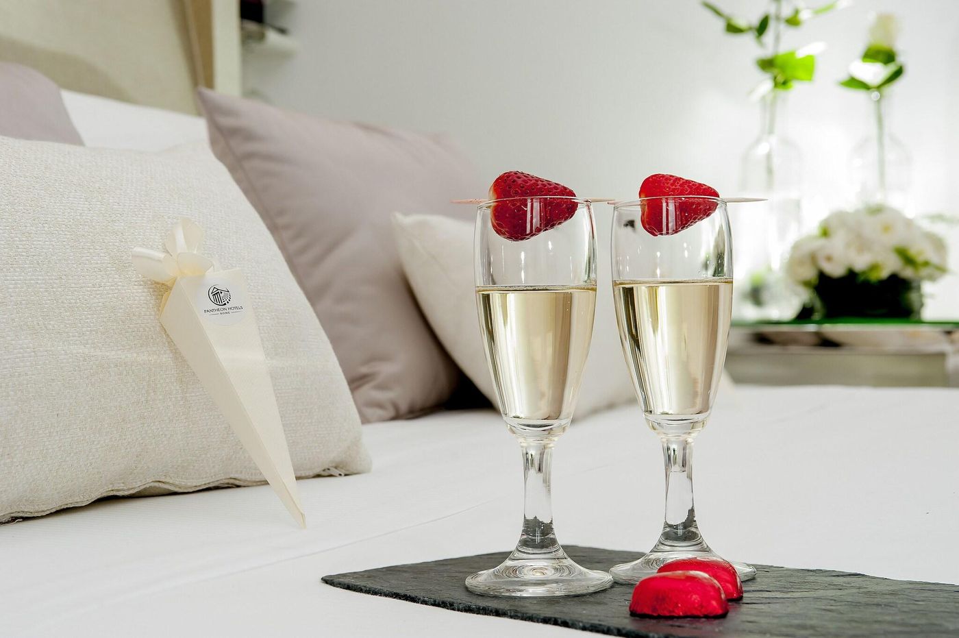 Vatican-Style-Room-23