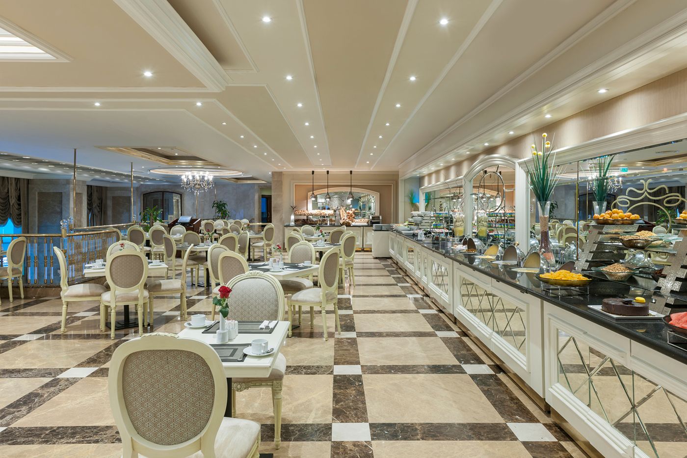 Elite-World-Istanbul-Taksim-Hotel-Restaurant-19