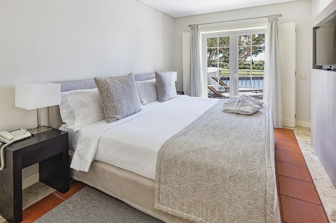 Domes Lake Residences Algarve