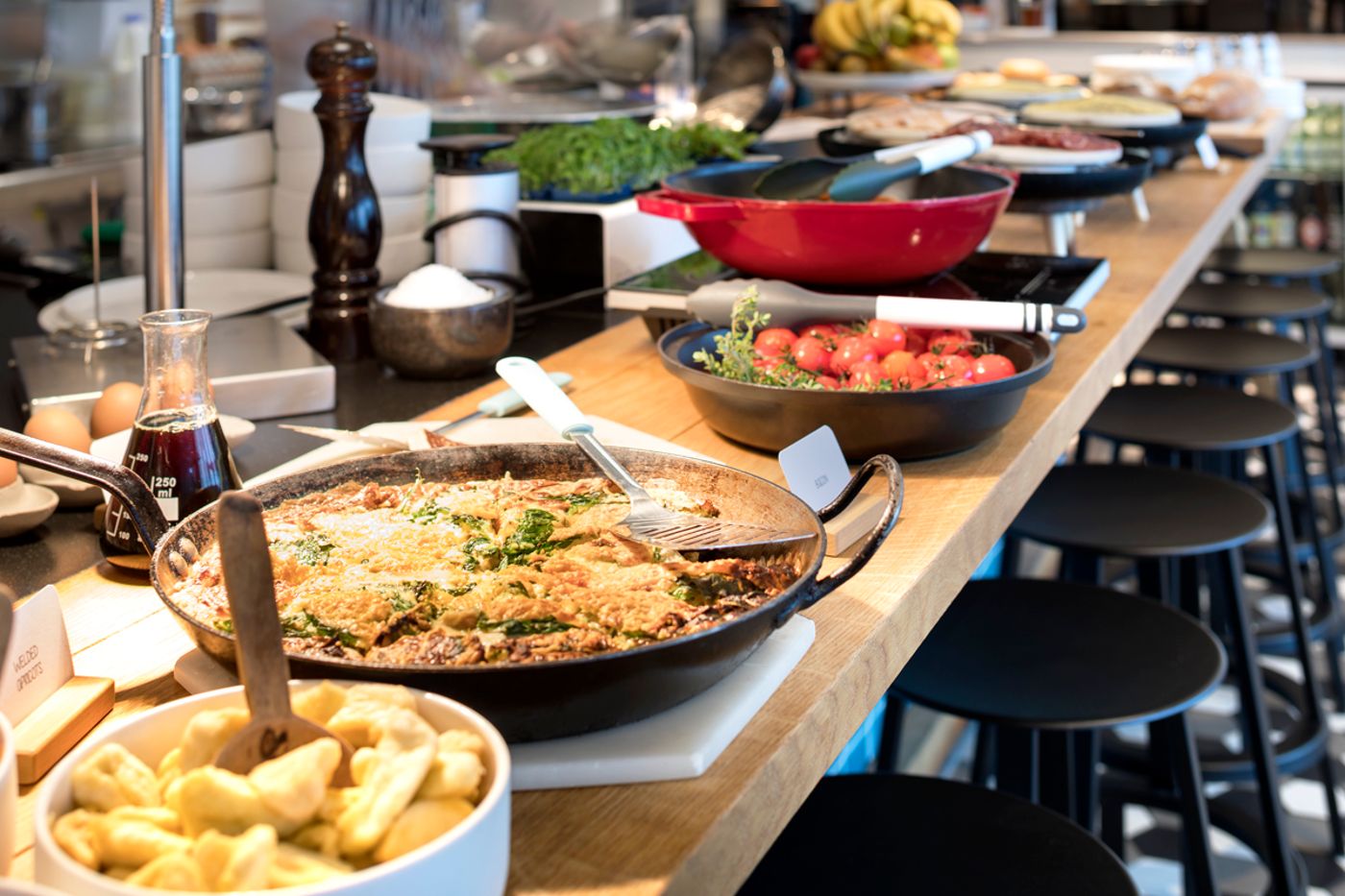 Zoku-Amsterdam-Restaurant-28