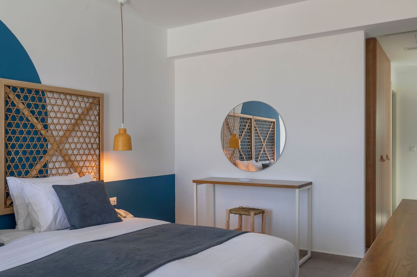 Secret-View-Hotel-Room-36