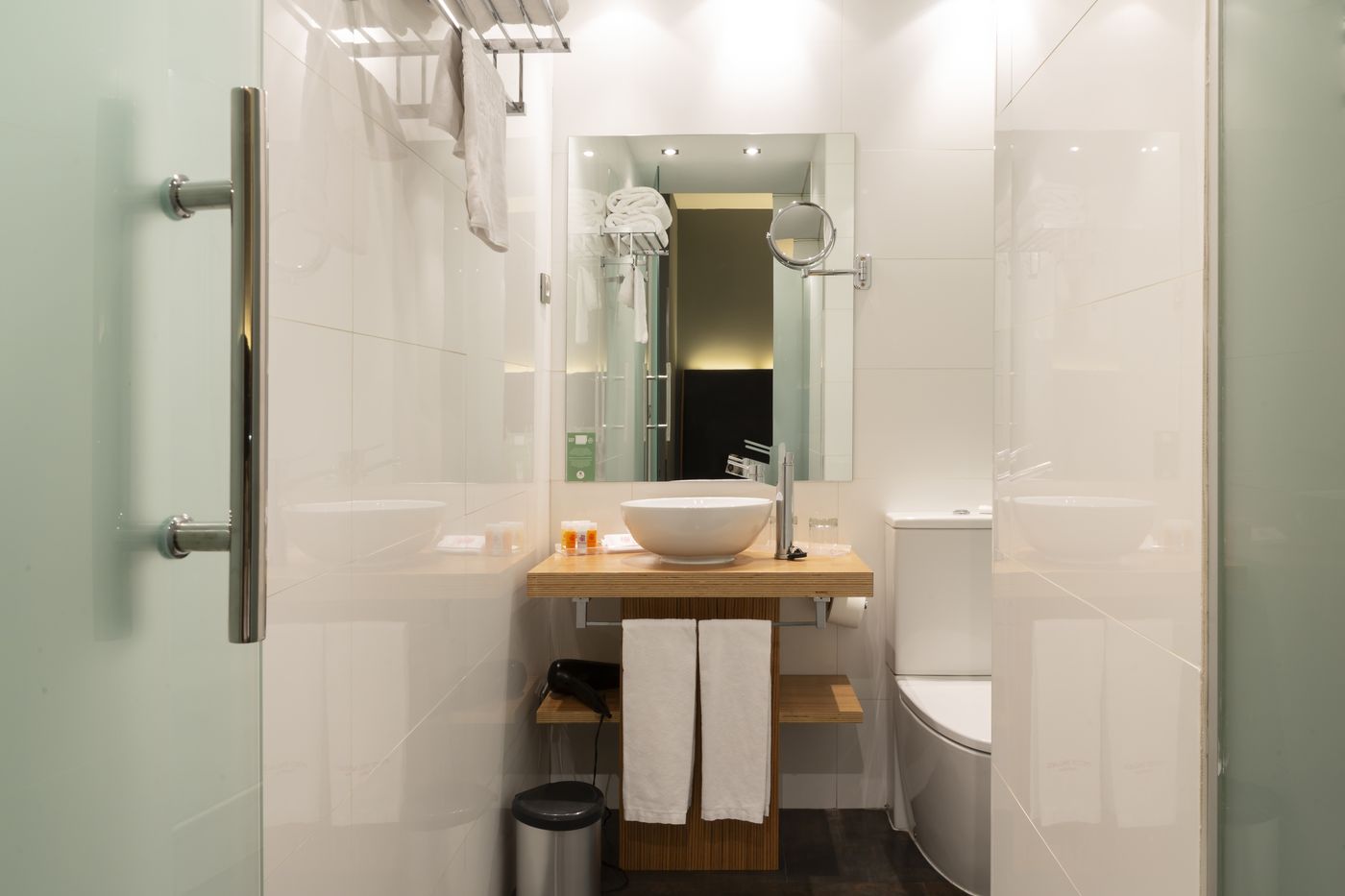 Petit-Palace-Plaza-del-Carmen-Room-19