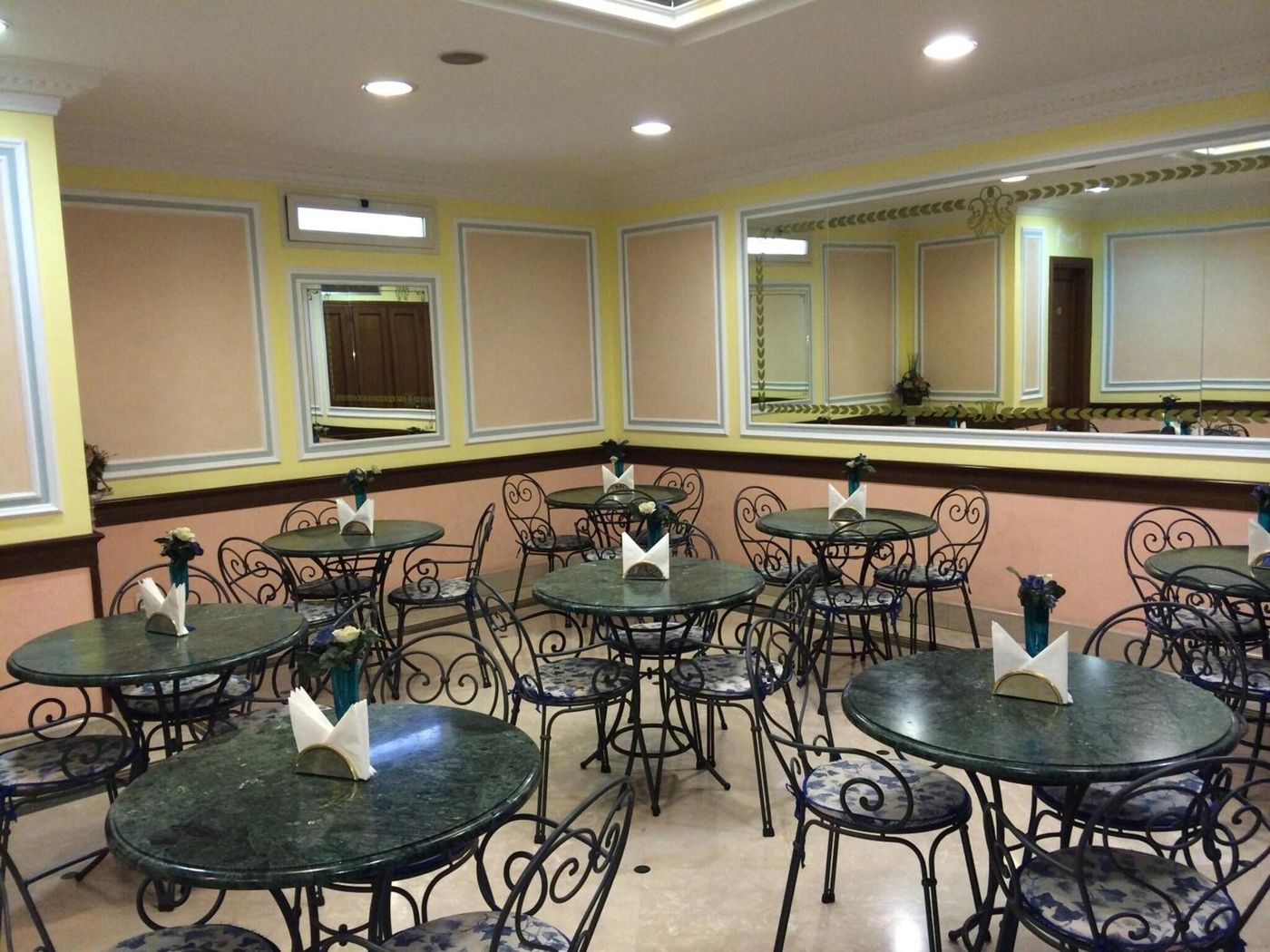 Principe-di-Piemonte-Restaurant-12