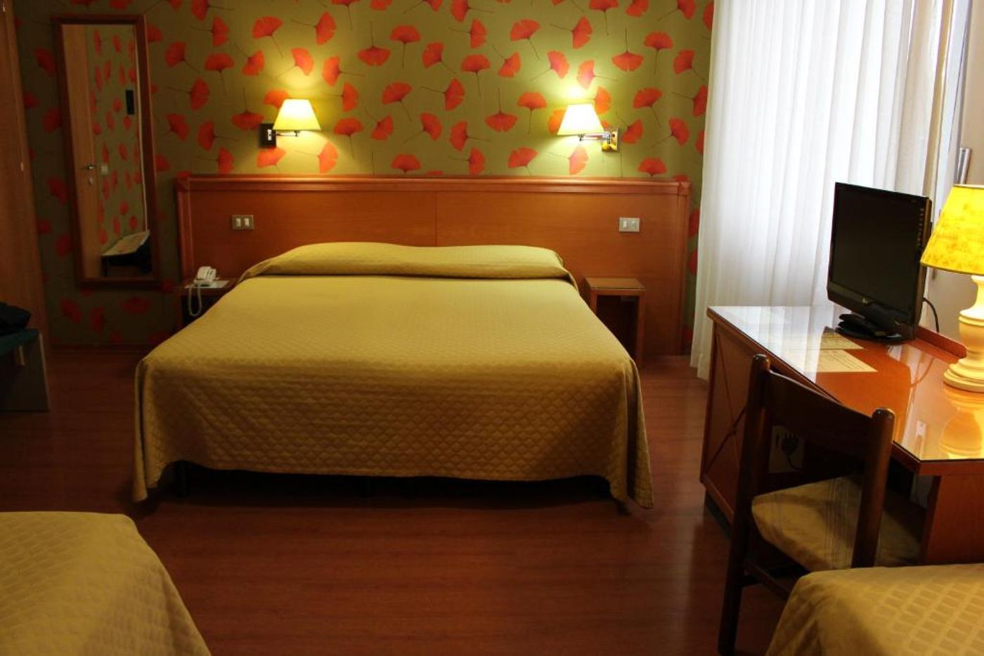 Eco-Hotel-Milano---Bioriso-Restaurant-Room-61