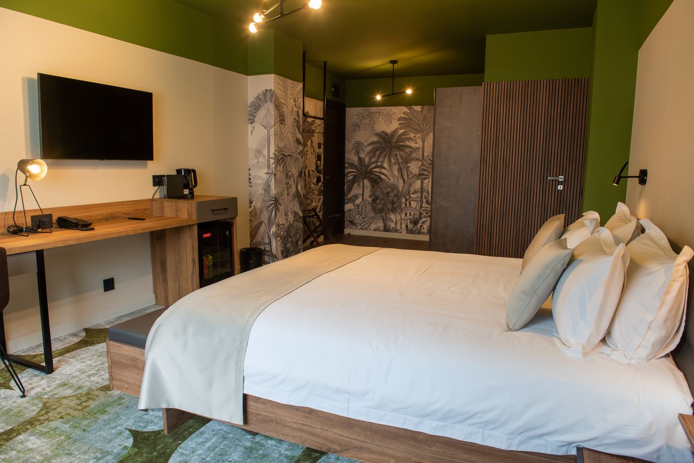 Bucharest Comfort Suites - Romania - BUCHAREST - Room - 2