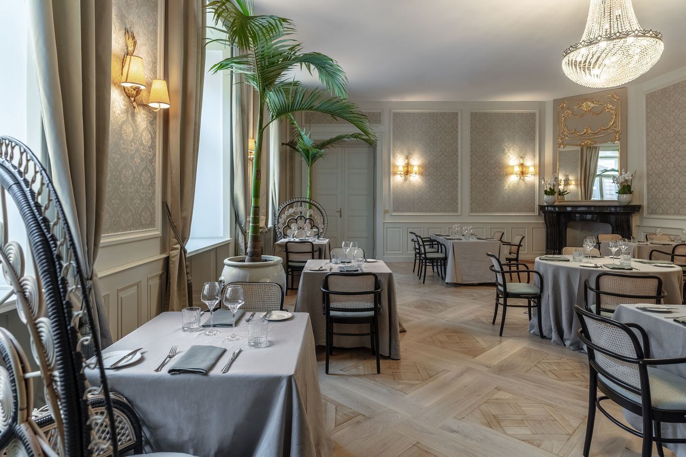 Hotel-Unicus-Palace-Old-Town---Destigo-Hotels-Restaurant-13