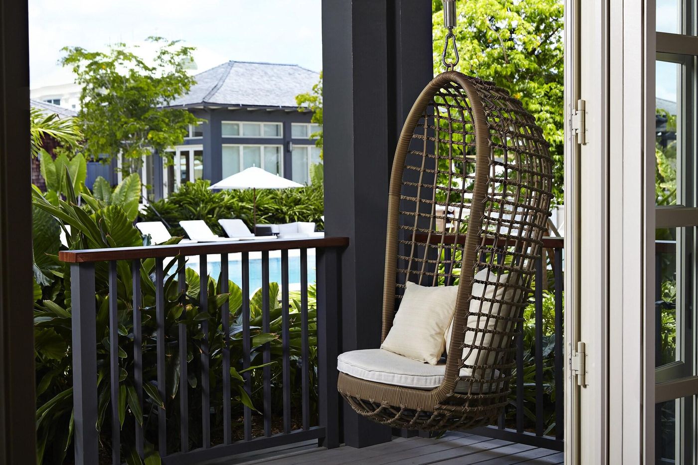 The-Island-House-Room-13