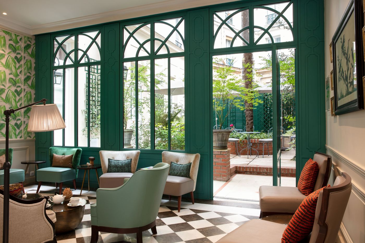 Serotel-Lutece-Lobby-11