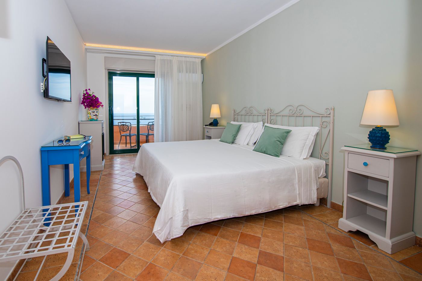 Baia-Taormina-Hotel-Room-28