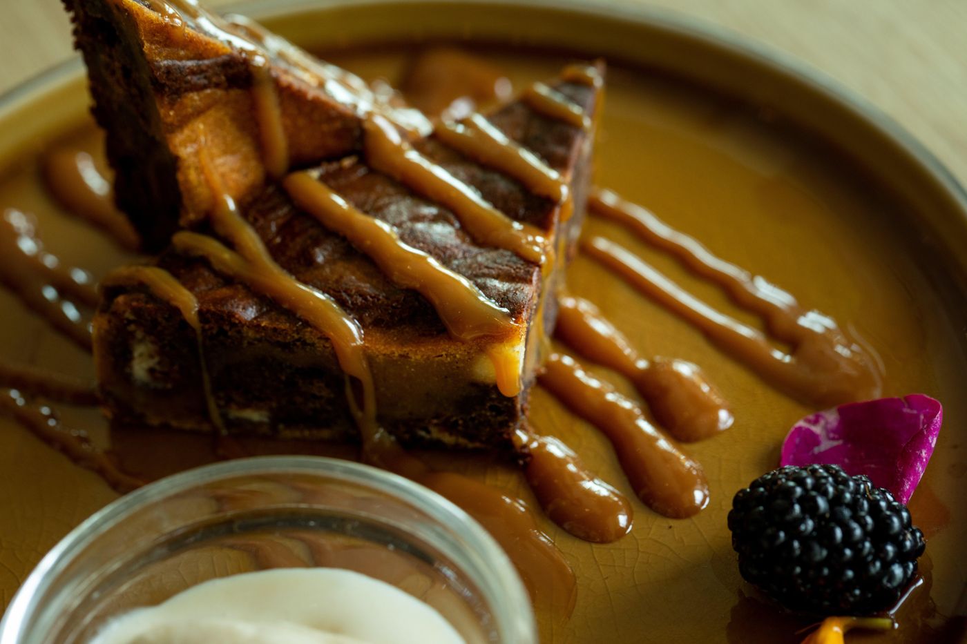 Holiday-Inn-Express-Amsterdam---North-Riverside-Restaurant-45