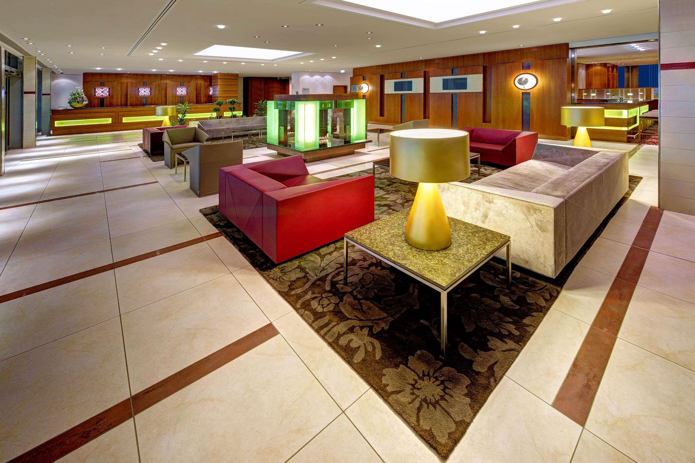 Hilton Garden Inn Frankfurt Airport - Germany - FRANKFURT - Lobby - 5